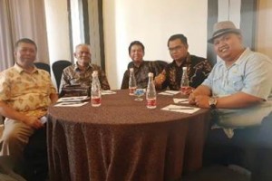 Kadin Kuningan saat menghadiri East Java Opportunities Investment Business Forum, Dinas Penanaman Modal dan Pelayanan Terpadu Satu Pintu (DPMPTSP) Provinsi Jawa Timur.